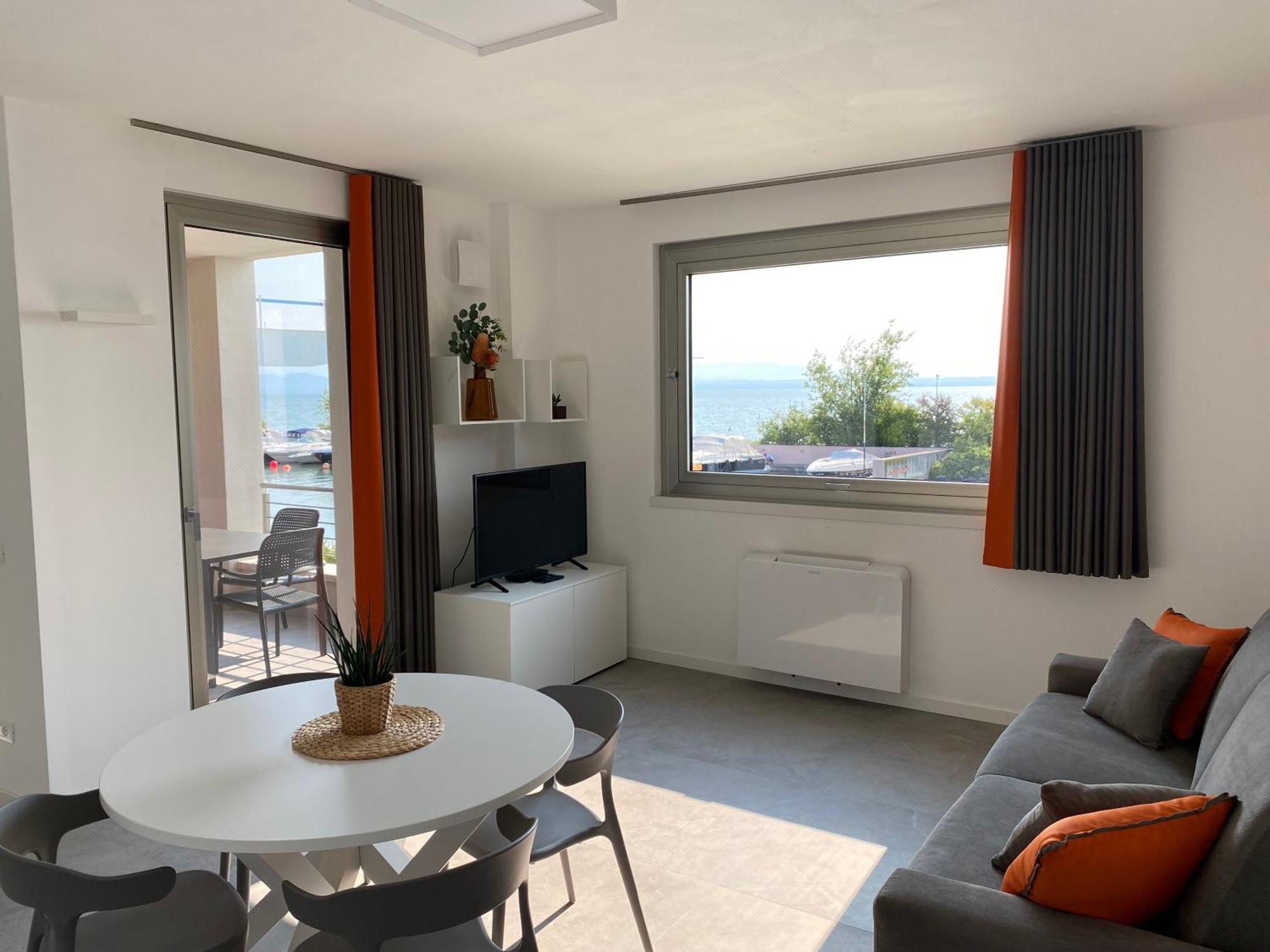 Sirmio Apartments - Darsena Stay Sirmione Exteriér fotografie