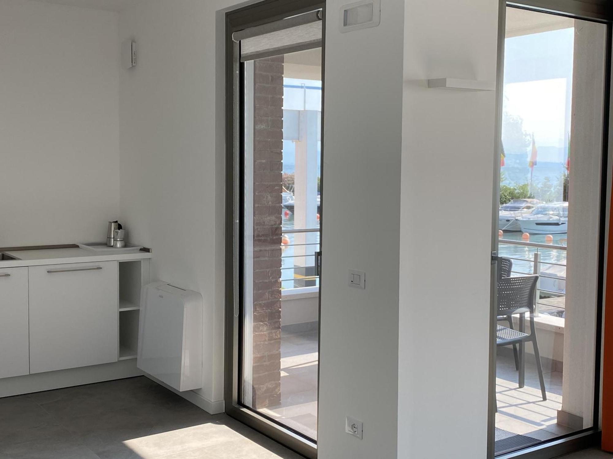 Sirmio Apartments - Darsena Stay Sirmione Exteriér fotografie