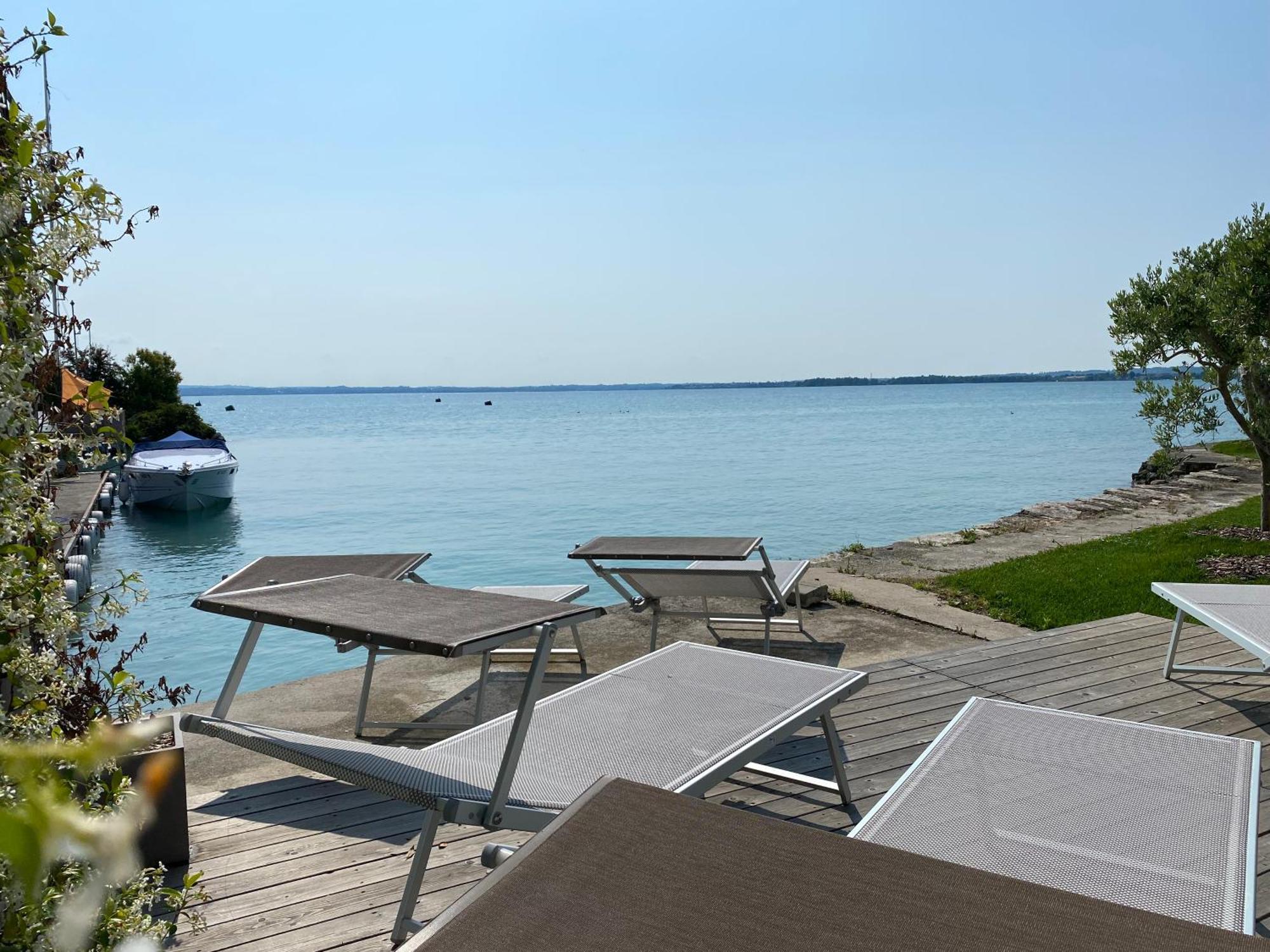 Sirmio Apartments - Darsena Stay Sirmione Exteriér fotografie