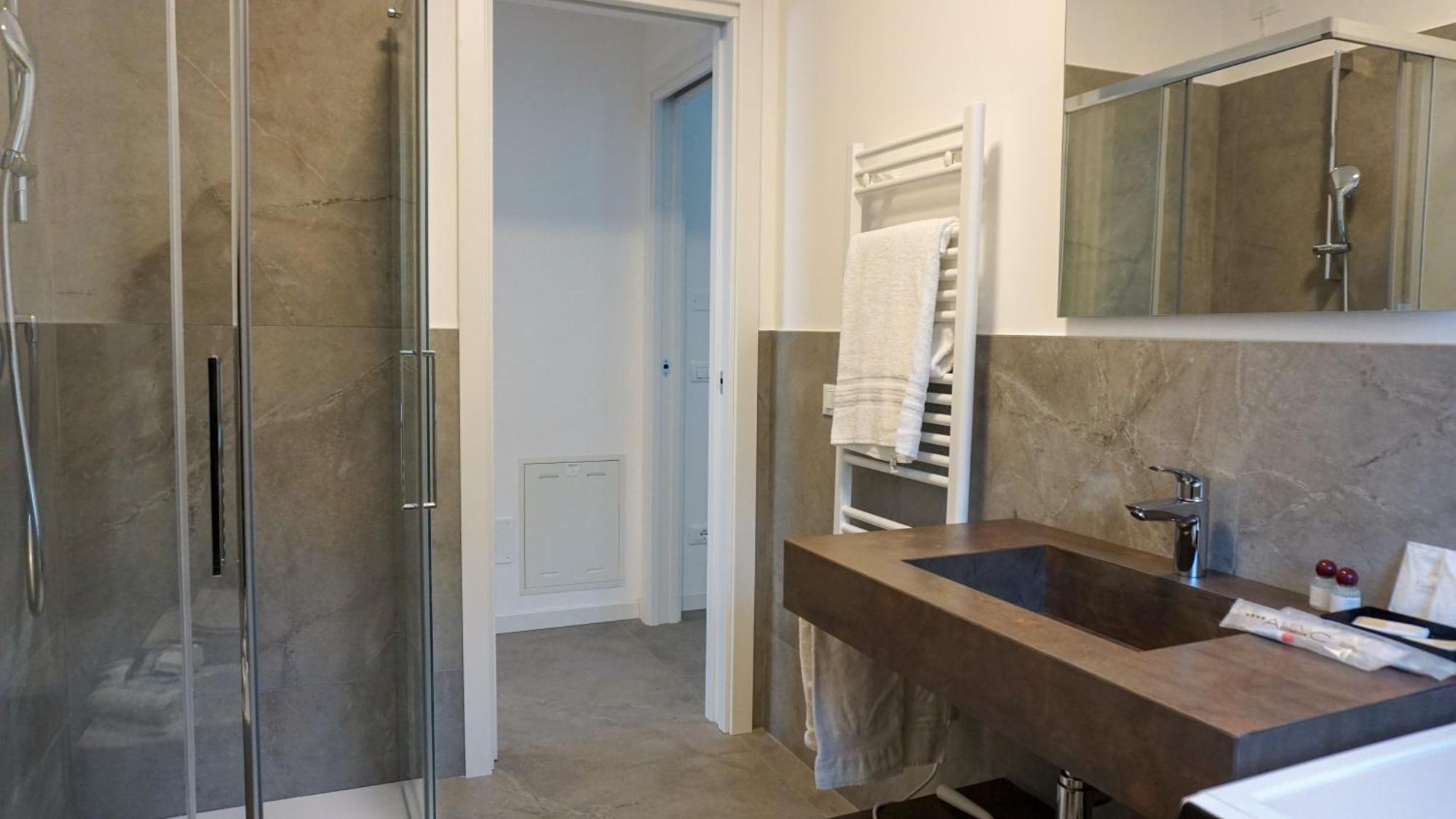 Sirmio Apartments - Darsena Stay Sirmione Exteriér fotografie