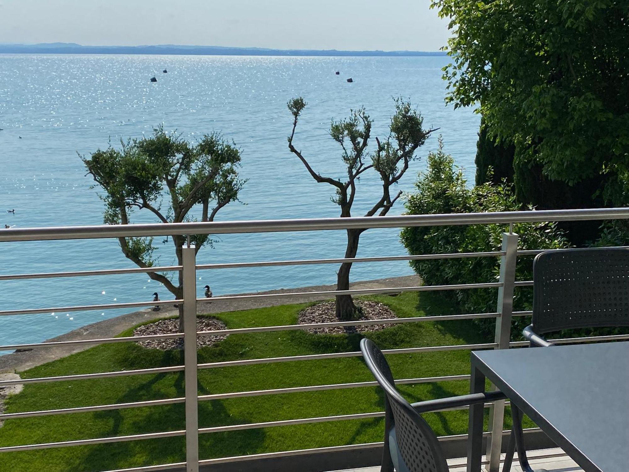Sirmio Apartments - Darsena Stay Sirmione Exteriér fotografie